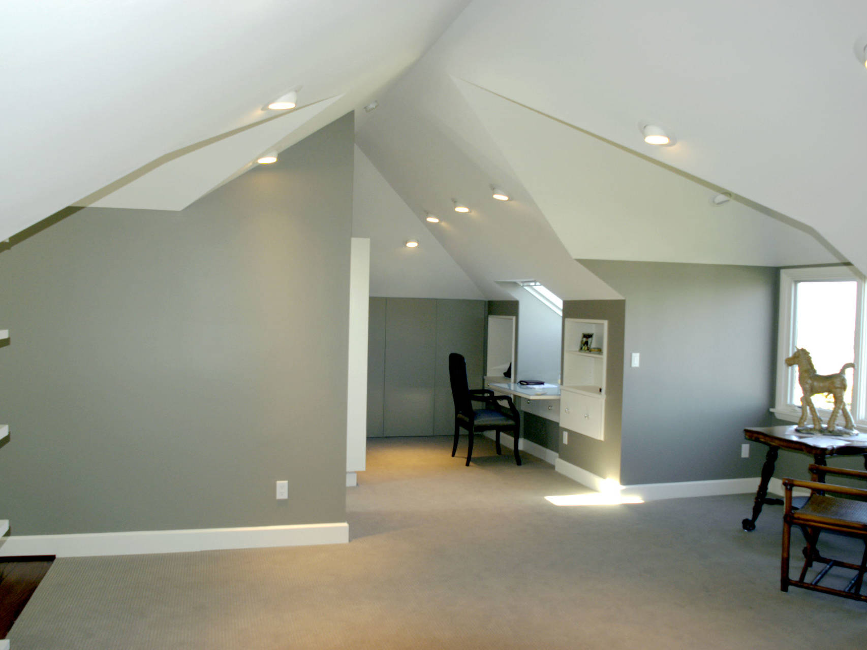 Vaulted attic to open office /guest room space