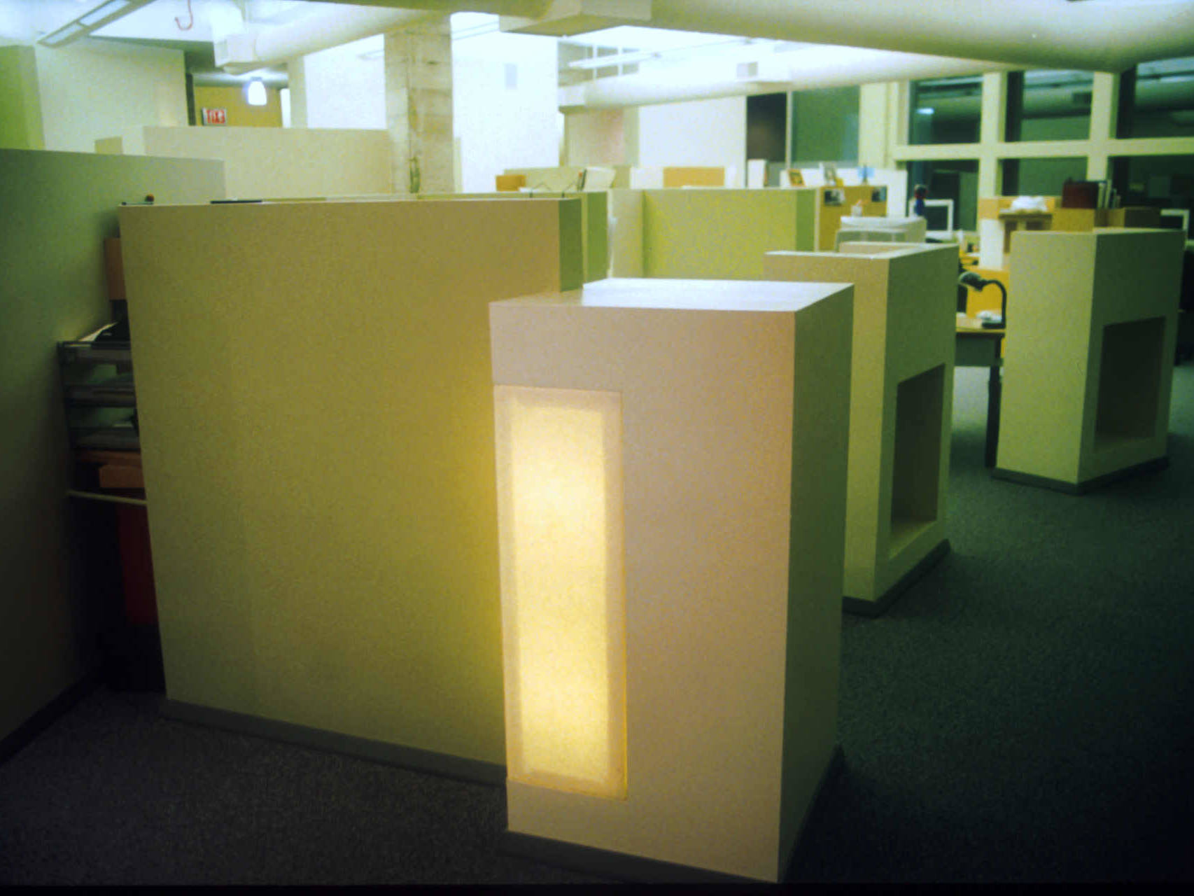 work space partitions with illuminated walls