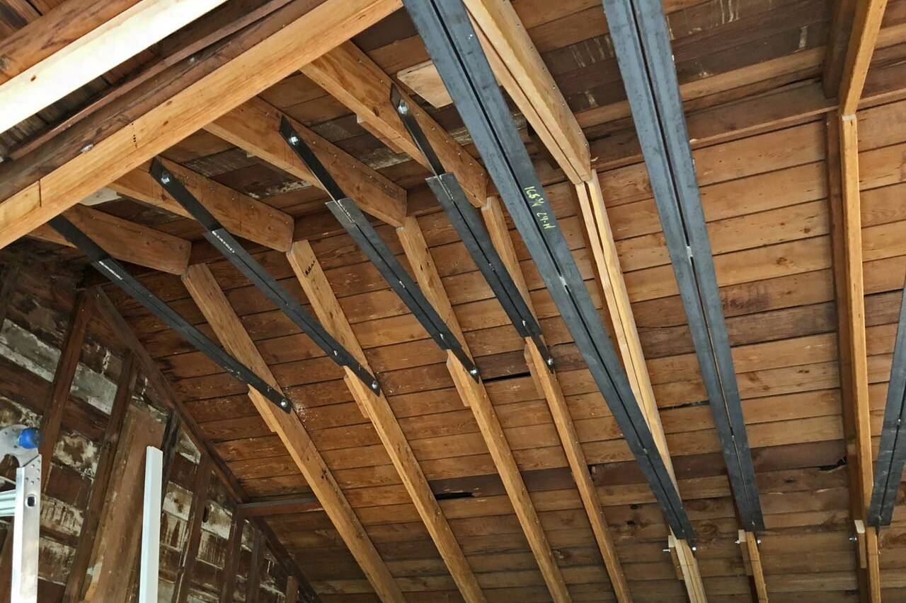 Custom-Vaulted-Ceiling-System